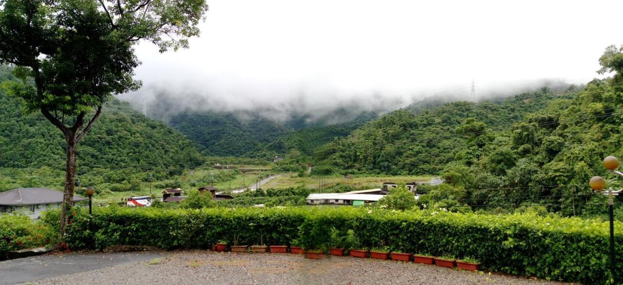 Song Lin Homestay Dongshan  Exterior foto